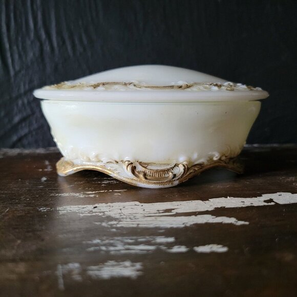 Antique Milk Glass Dresser Vanity Box With Embossed Gold Detailing - Small Hairp - Picture 4 of 9